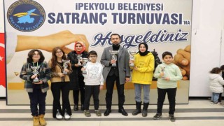 İpekyolunda satranç turnuvasının kazananları belli oldu