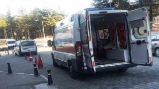 İskeleden düşen işçi yaralandı