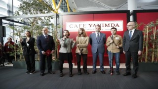 İstanbul Havalimanında engelsiz kafe