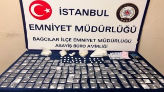 İstanbulda 1,5 milyon liralık kokain operasyonu kamerada