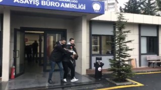 İstanbulda cephanelik gibi eve operasyon kamerada