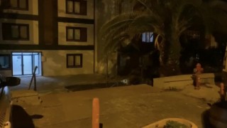 İstanbulda polis kaçan gaspçılara ateş açtı, 18 yaşındaki genç kız vurularak hayatını kaybetti