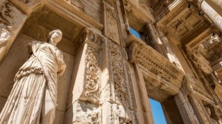 İzmir müzeleri 3 milyon kişiyi ağırladı