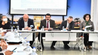 İzmirde toplu taşımada tam ücret 8,78 TL oldu
