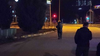 Jandarma binası yakınındaki şüpheli çanta polisi harekete geçirdi