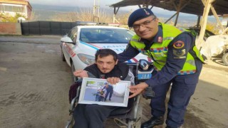 Jandarmadan engelli bireye anlamlı hediye
