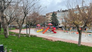 Kağıthanede Havuzlar Parkı baştan sona yenileniyor