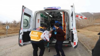 Kalbi duran öğrenci ambulans helikopterle Vana sevk edildi