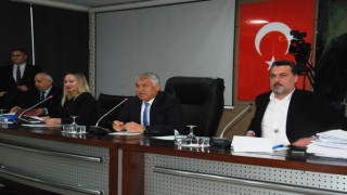 Karalar: Yılda 25 bin sokak hayvanı kısırlaştırmalıyız