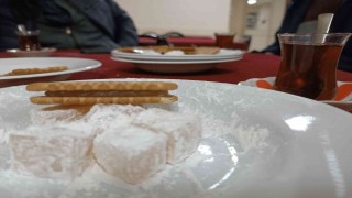 Karaören dernek lokalinde kıstırma keyfi