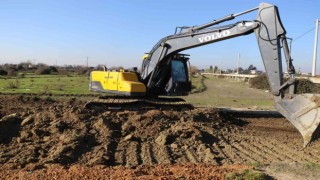 Kardeşköy Futbol Sahası için çalışmalar başladı