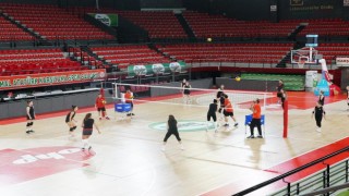 Karşıyaka Voleybol, Çanakkalede istediğini alamadı
