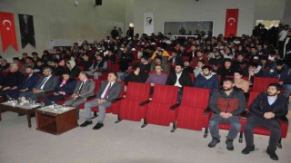 Karsta “Türkiye Yüzyılı” konferansı düzenlendi