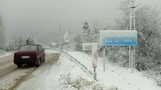 Kastamonuda kar yağışı etkili oluyor