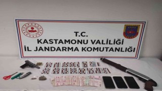 Kastamonuda uyuşturucu operasyonu: 2 gözaltı