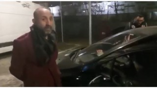 Kendisini gurbetçi olarak tanıtan kalpazan sahte dövizleri Türk lirasına çevirirken yakalandı