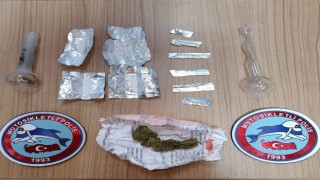 Kırklarelinde ruhsatsız tabanca ve uyuşturucu ele geçirildi