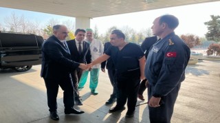 Konya Valisi Özkandan düşen Türk Yıldızları uçağının pilotuna ziyaret