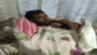 Konyada hırsızlıktan aranan şahıs yastık ve yorganların arasında yakalandı
