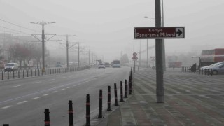 Konyada sis etkili oldu, uçak seferleri iptal edildi