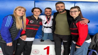Küçük adam, büyük başarı