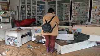 Kumlucada sel esnafı vurdu, görüntüler savaş alanlarını aratmadı