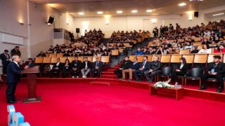 Kurum olarak öğrencilerimizin yanındayız