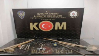Kütahyada izinsiz kazı yapan 8 kişi yakalandı