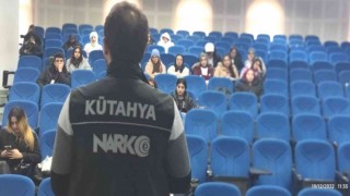 Kütahyada üniversite öğrencilerine Narko gençlik eğitimi