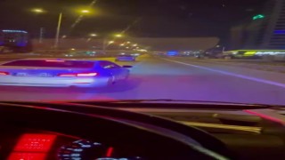 Maltepede hasta almaya giden ambulansın önünü keserek yol vermeyen sürücü kamerada
