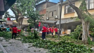 Manisaya kuvvetli rüzgar ve fırtına uyarısı
