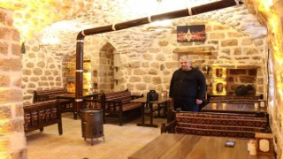 Mardinde bir girişimci 500 yıllık evini kafeye dönüştürdü