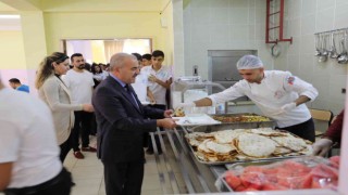 Mardinde taşımalı eğitim gören 47 bin öğrencinin yemeği milli eğitimden