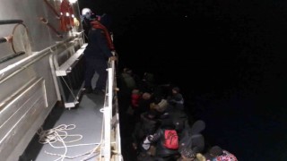 Marmariste 39 düzensiz göçmen kurtarıldı