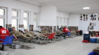 Mehmetçik kan ve kök hücre bağışında bulundu