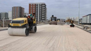 Mehmetçik Mahallesi kilitli parkeyle döşeniyor