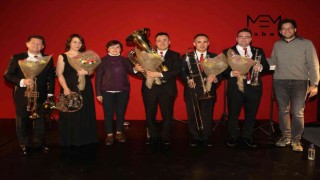 MEM Sahnede Golden Horn Brasstan keyifli konser