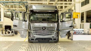 Mercedes-Benz Türk, 320 bininci kamyonunu üretti