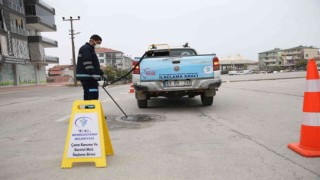 Merkezefendide halk sağlığı için ilaçlamalar devam ediyor