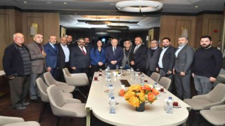 MHP Lideri Bahçeli: “Alevi de bizim, Sünni de bizimdir. 6 dönümlük arsayı Horasan Erenleri Federasyonuna hibe ediyorum”