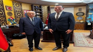MHP Lideri Bahçeli, Aydındaki çalışmaları MYK Üyesi Pehlivandan dinledi