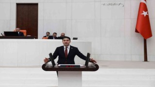MHPli Özdemir: Türkiye dünyanın merkezi hâline gelmiştir