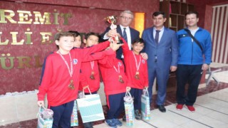 Milli Eğitim Müdürü Ciğer şampiyonları ağırladı