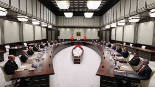 Milli Güvenlik Kurulu (MGK), Cumhurbaşkanı Recep Tayyip Erdoğanın başkanlığında Cumhurbaşkanlığı Külliyesinde toplandı.
