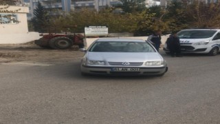 Motosiklet ile otomobil çarpıştı: 1 yaralı