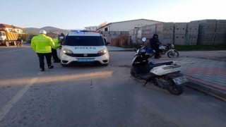Motosiklet sürücüsü ölümden döndü