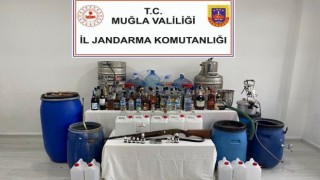 Muğlada kaçak alkol operasyonu: 6 gözaltı