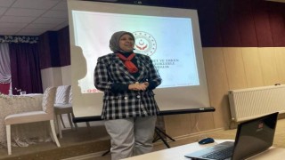 Muhtarlara kadına yönelik şiddet mücadele anlatıldı