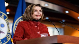 Nancy Pelosinin eşine saldıran zanlı suçlamaları reddetti