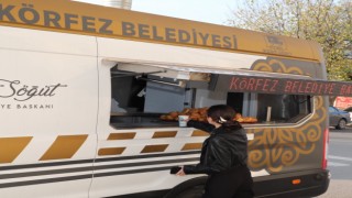 Öğrencilere sıcak çorba ikramı